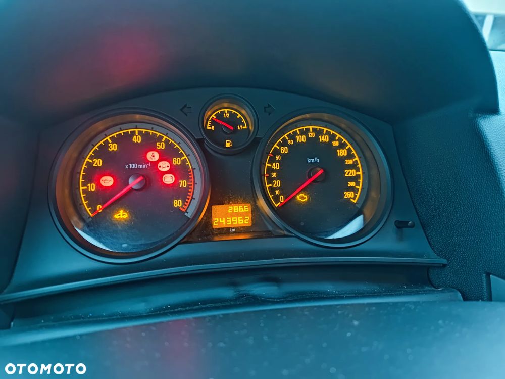 Opel Astra 1.6 EU5 - 7