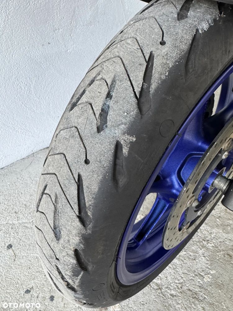 Yamaha XJ - 22
