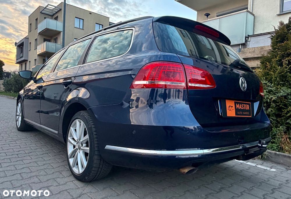 Volkswagen Passat 2.0 TDI 4Motion DSG BlueMotion Tech Highline - 16