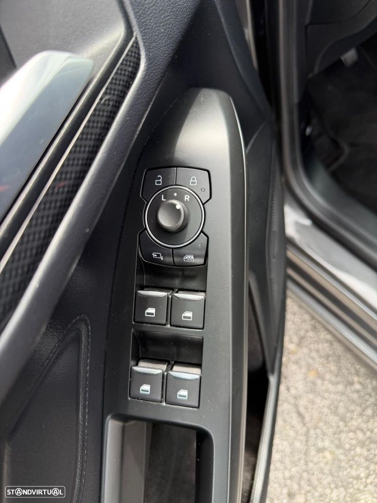Ford Focus SW 1.0 EcoBoost MHEV ST-Line - 18