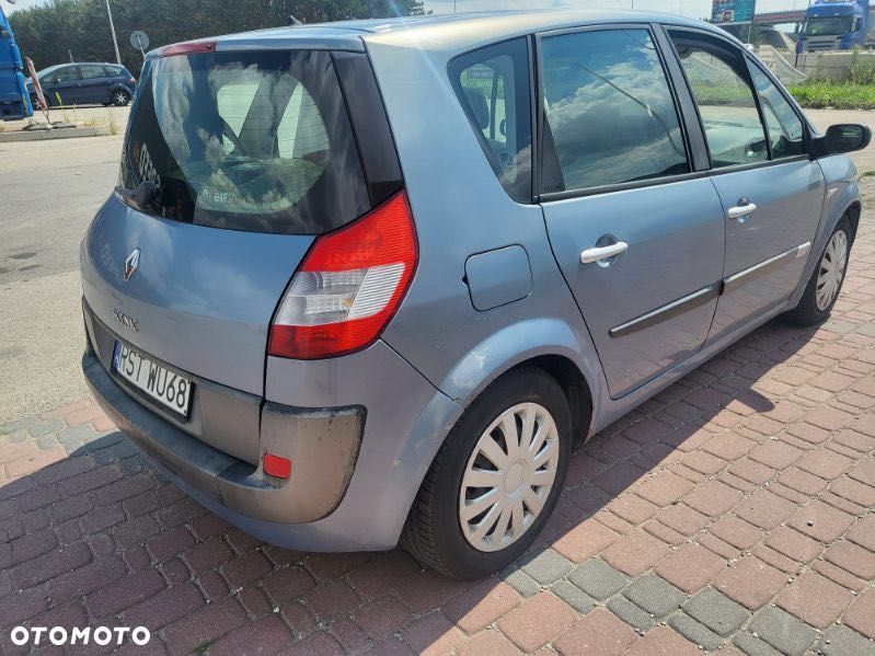 Renault Scenic - 2