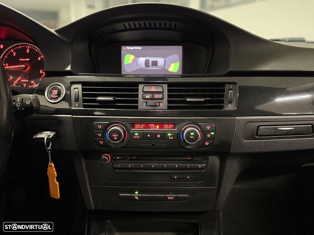 BMW 320 d DPF Edition Sport - 19