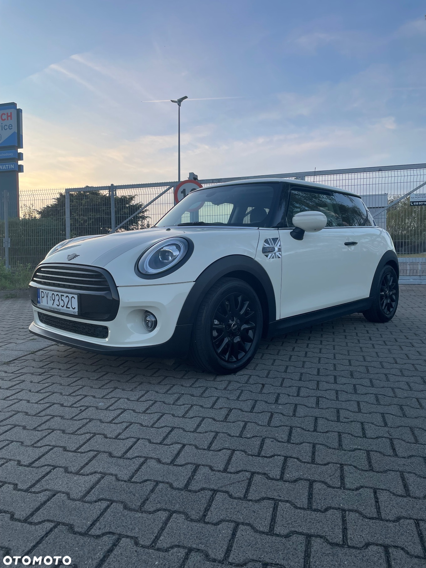 MINI Cooper - 4