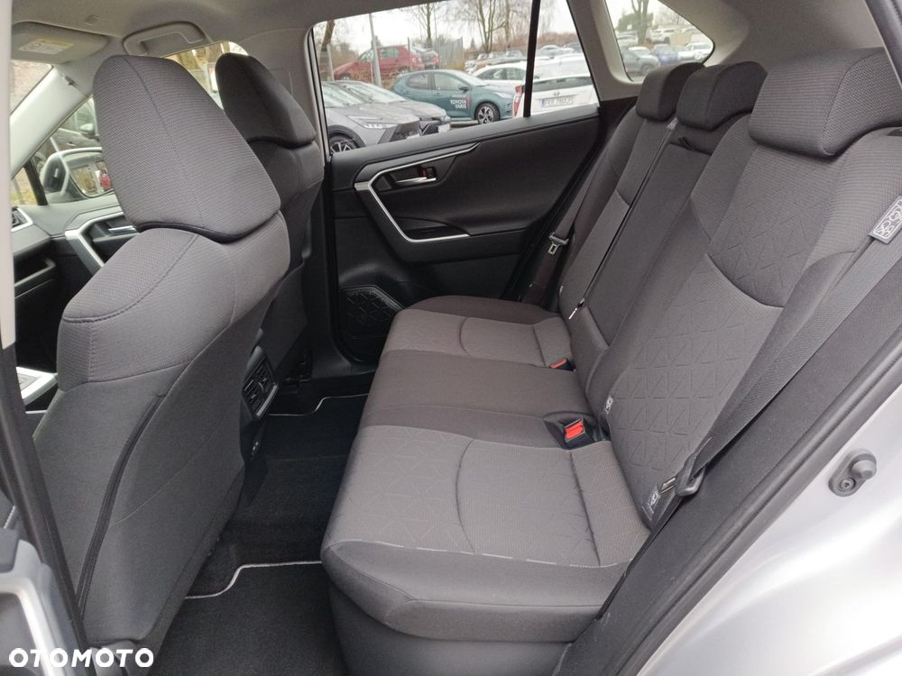 Toyota RAV4 - 22