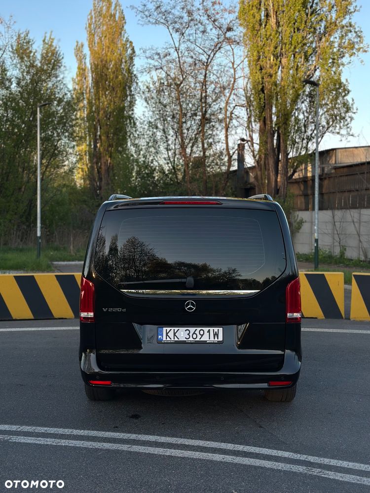 Mercedes-Benz Klasa V 220 d lang 9G-TRONIC Avantgarde - 5