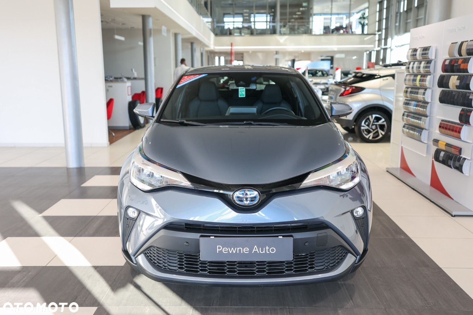 Toyota C-HR - 3