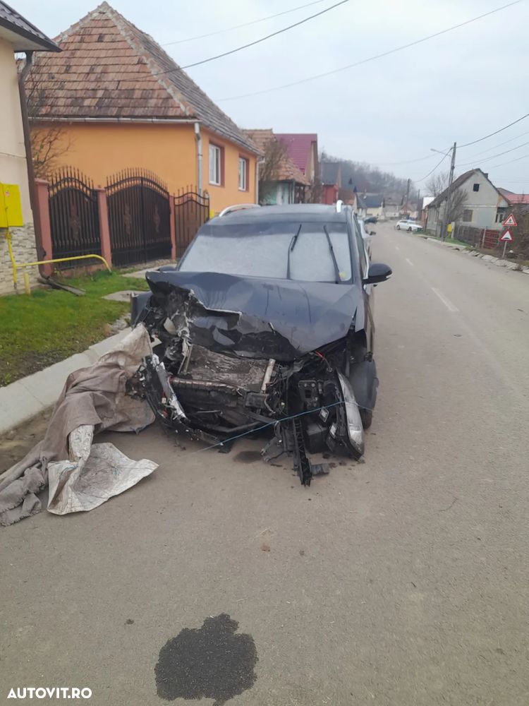 Volkswagen Sharan 2.0 TDI BlueMotion Technology Life - 9