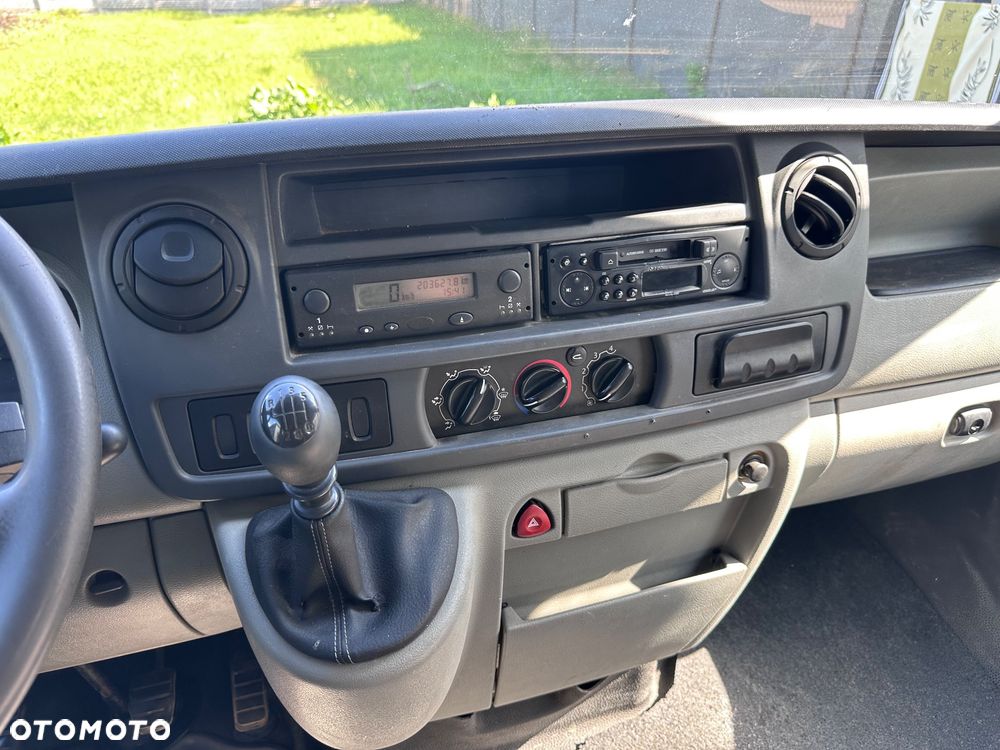 Renault Master - 25