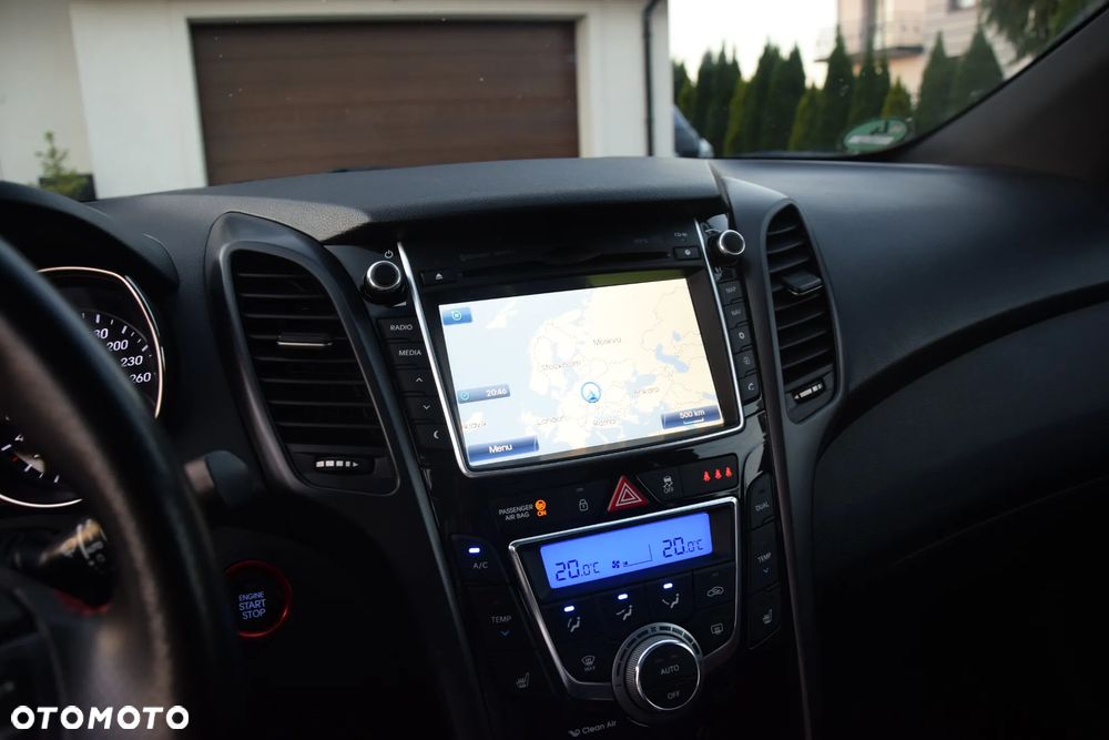 Hyundai i30 1.6 T GDI Turbo - 17