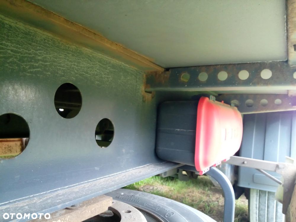 Renault PREMIUM 460 DXi EEV - 16