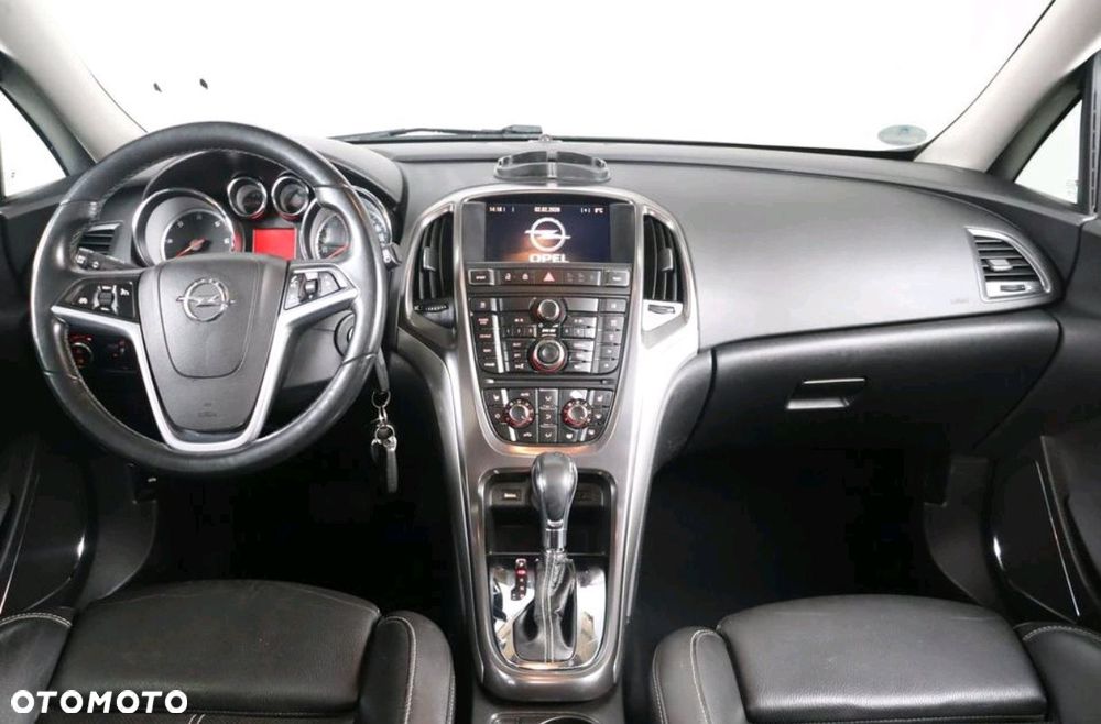 Opel Astra - 10