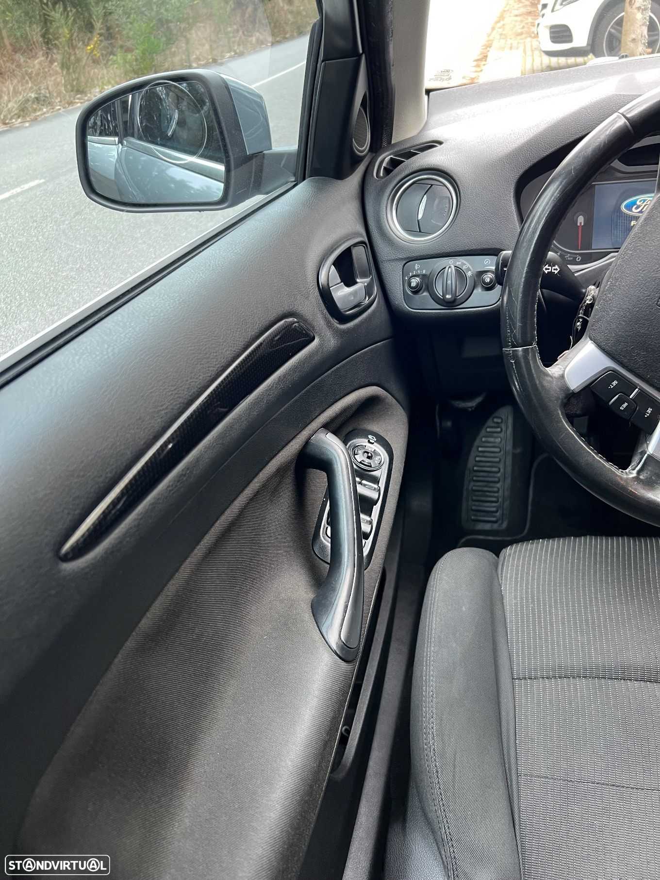 Ford Mondeo 2.0 TDCi Titanium - 11