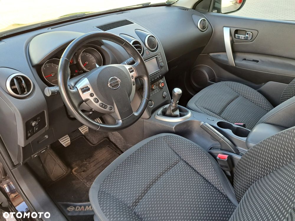 Nissan Qashqai - 14