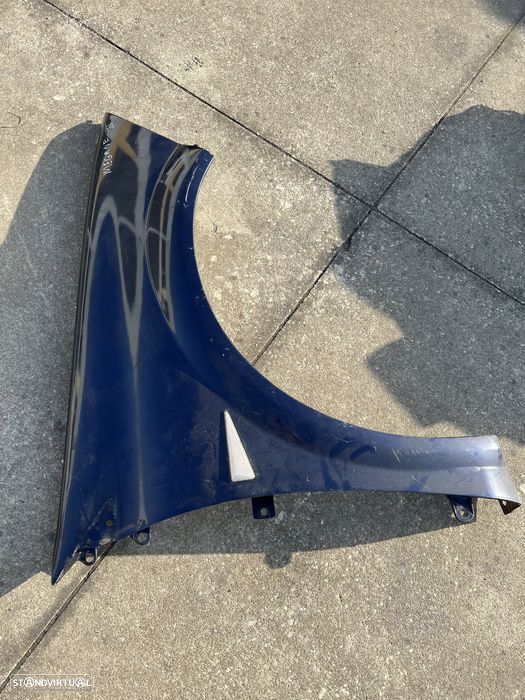 Guarda lamas Direito Renault Megane II 2004 - 1