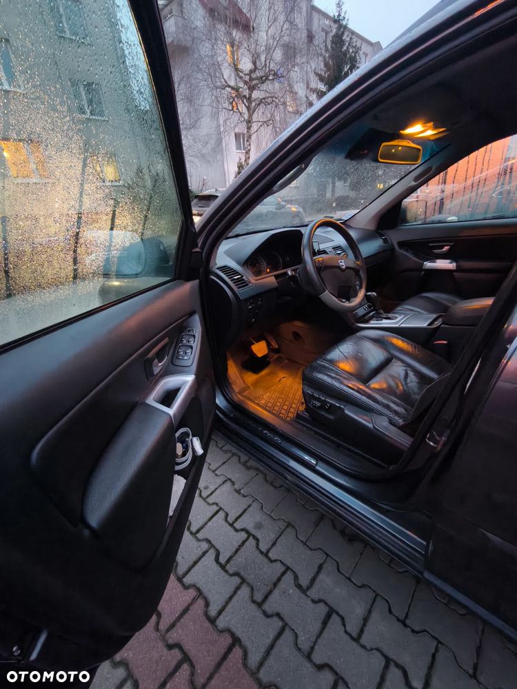 Volvo XC 90 2.4 D5 Executive - 12