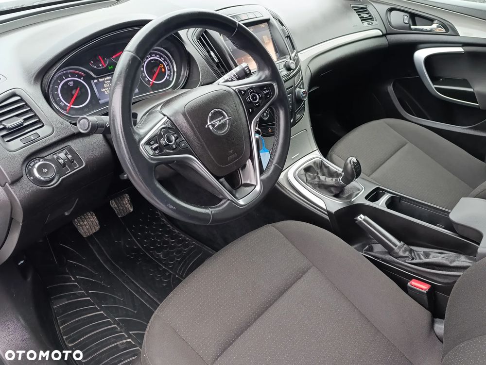 Opel Insignia - 11