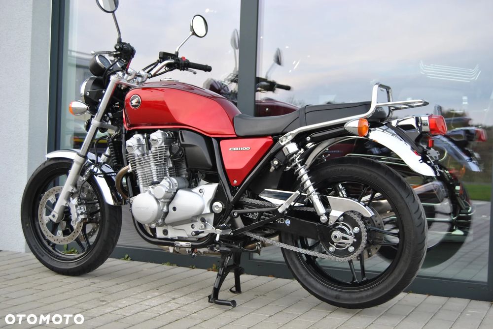 Honda CB - 40