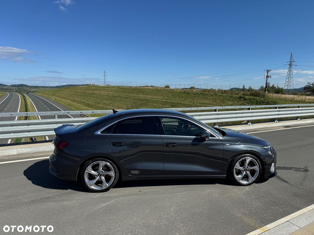 Audi A3 Limousine 35 TFSI S tronic S line - 2