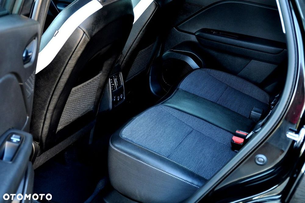 Renault Captur - 28