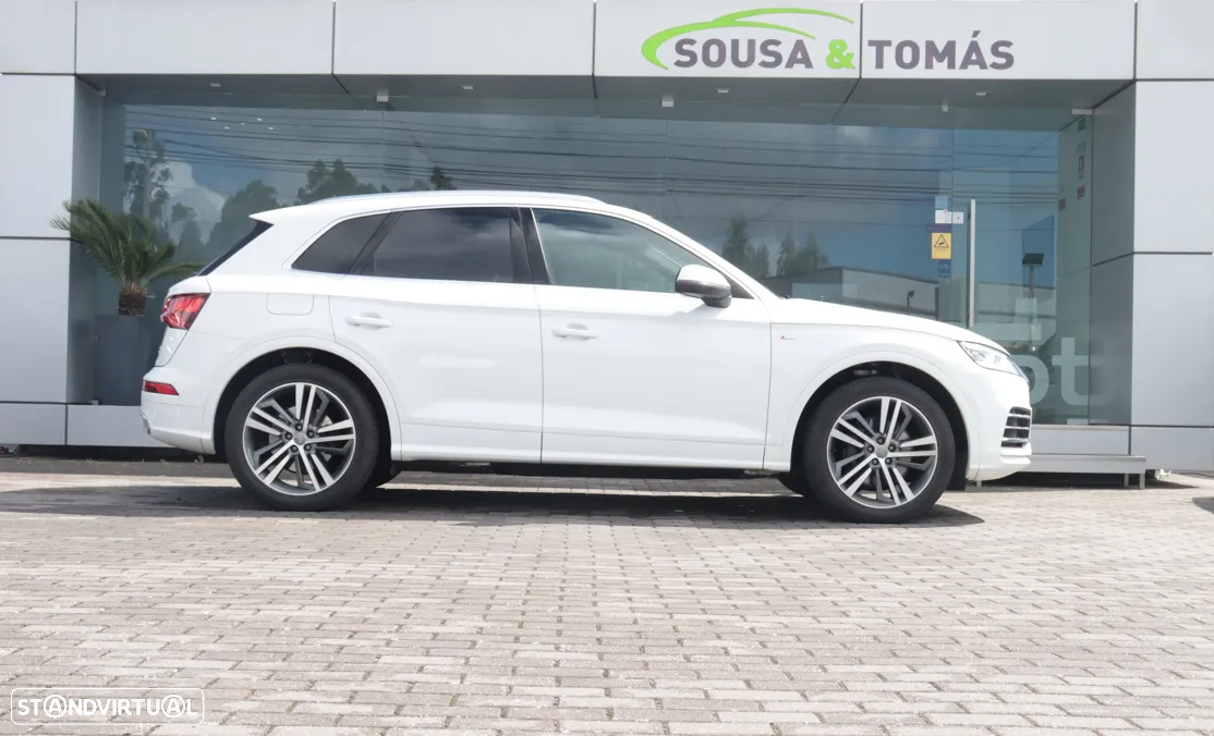 Audi Q5 55 TFSIe quattro S line S tronic - 5