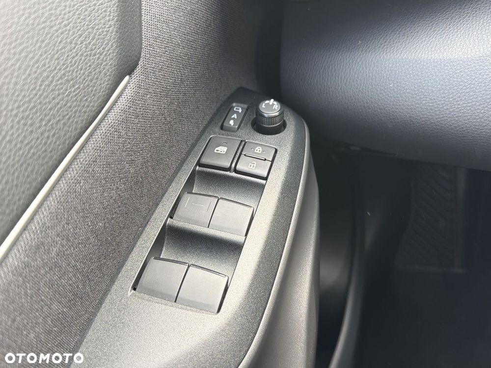Toyota Yaris Cross Hybrid 1.5 Style AWD - 15