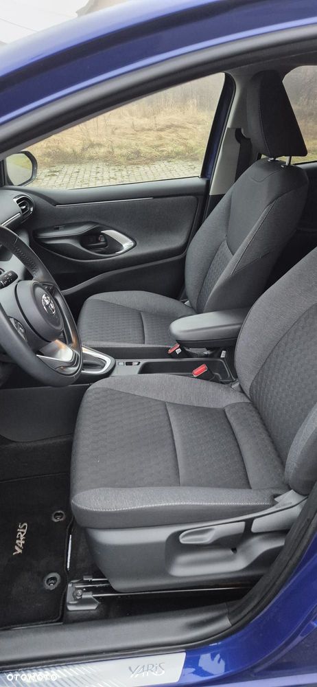 Toyota Yaris Hybrid 1.5 Selection Style - 23