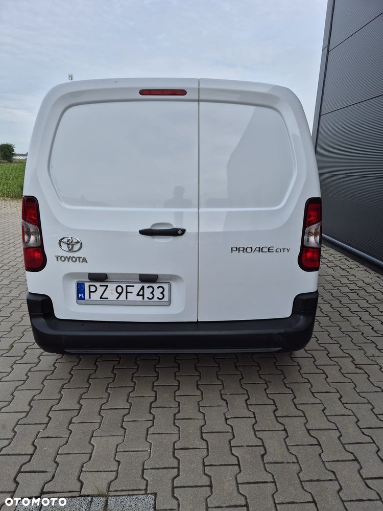Toyota PROACE CITY - 7