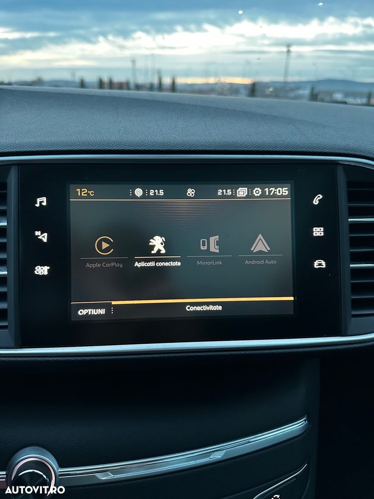 Peugeot 308 1.2 L PureTech Turbo Allure - 13