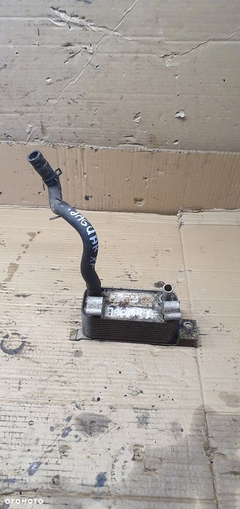 Chłodnica oleju skrzyni biegów automat Jaguar XF X250 2.7 TDV6 4R83-7A095-AB - 1