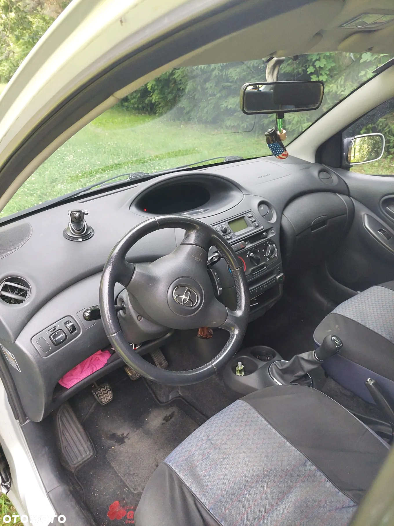 Toyota Yaris 1.4 D-4D - 8