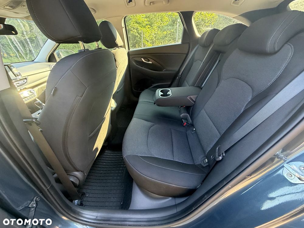 Hyundai i30 1.5 T-GDI 48V Comfort DCT - 31