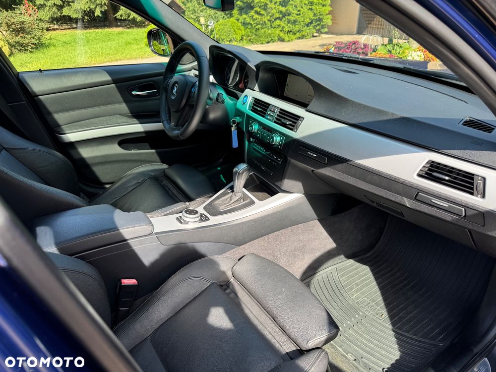 BMW Seria 3 - 16