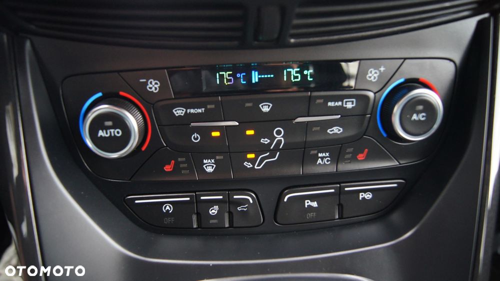 Ford Kuga 1.5 EcoBoost AWD ST-Line ASS - 21