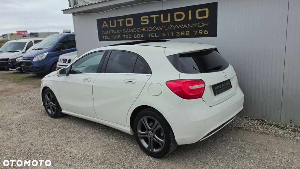 Mercedes-Benz Klasa A 180 (BlueEFFICIENCY) Urban - 4