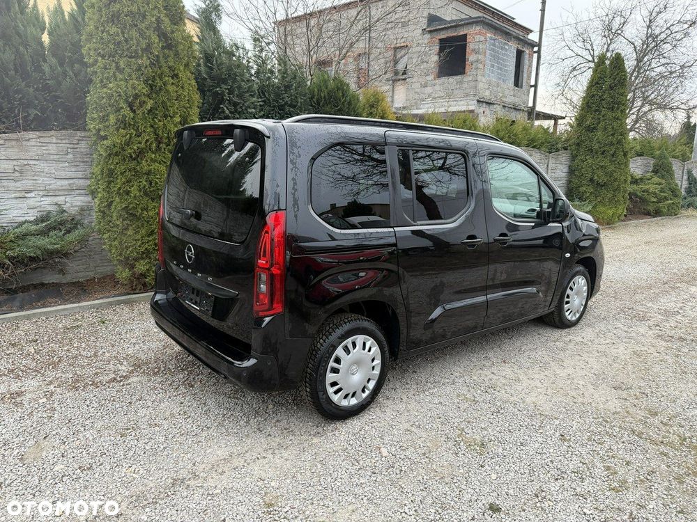 Opel Combo 1.5 D Automatik GS - 2