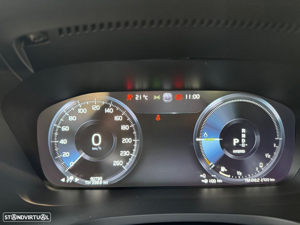 Volvo V60 2.0 T6 AWD TE R-Design - 36