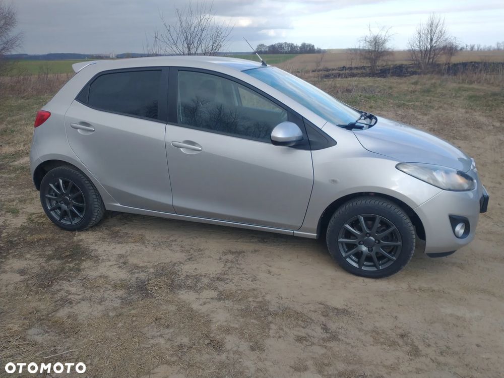Mazda 2 1.3 MZR Edition 40 Jahre - 3