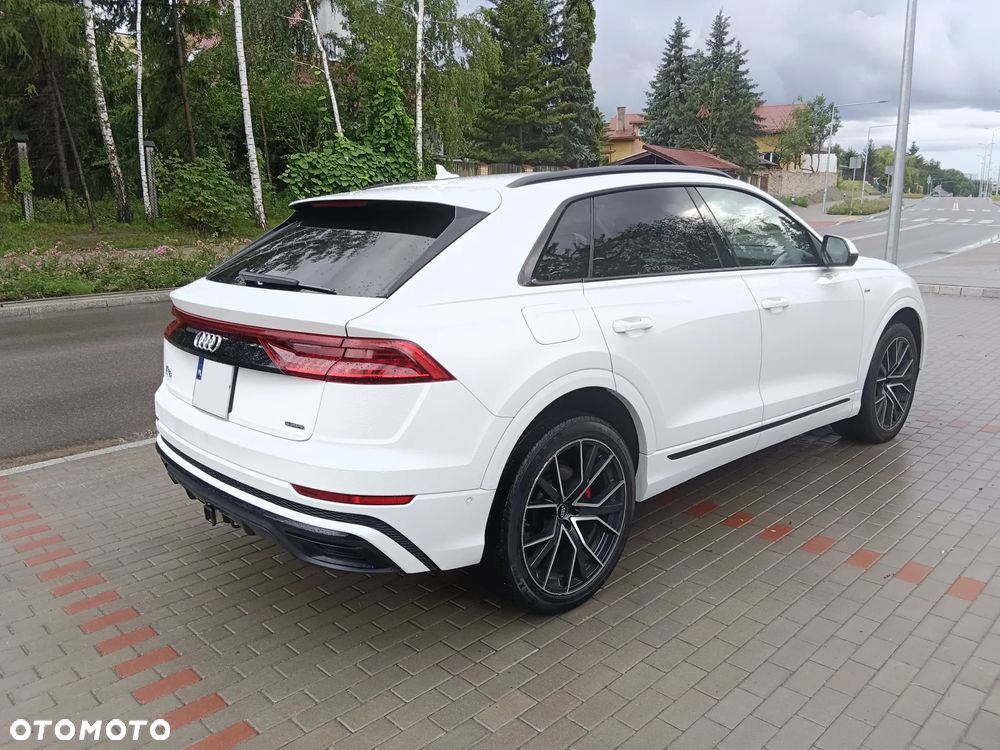 Audi Q8 SUV TFSI quattro 250 kW tiptronic S line business - 4