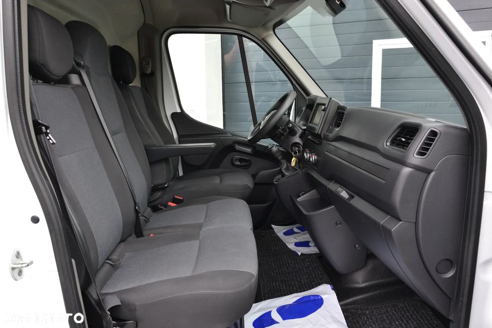 Renault MASTER MOVANO L4H2 - 8