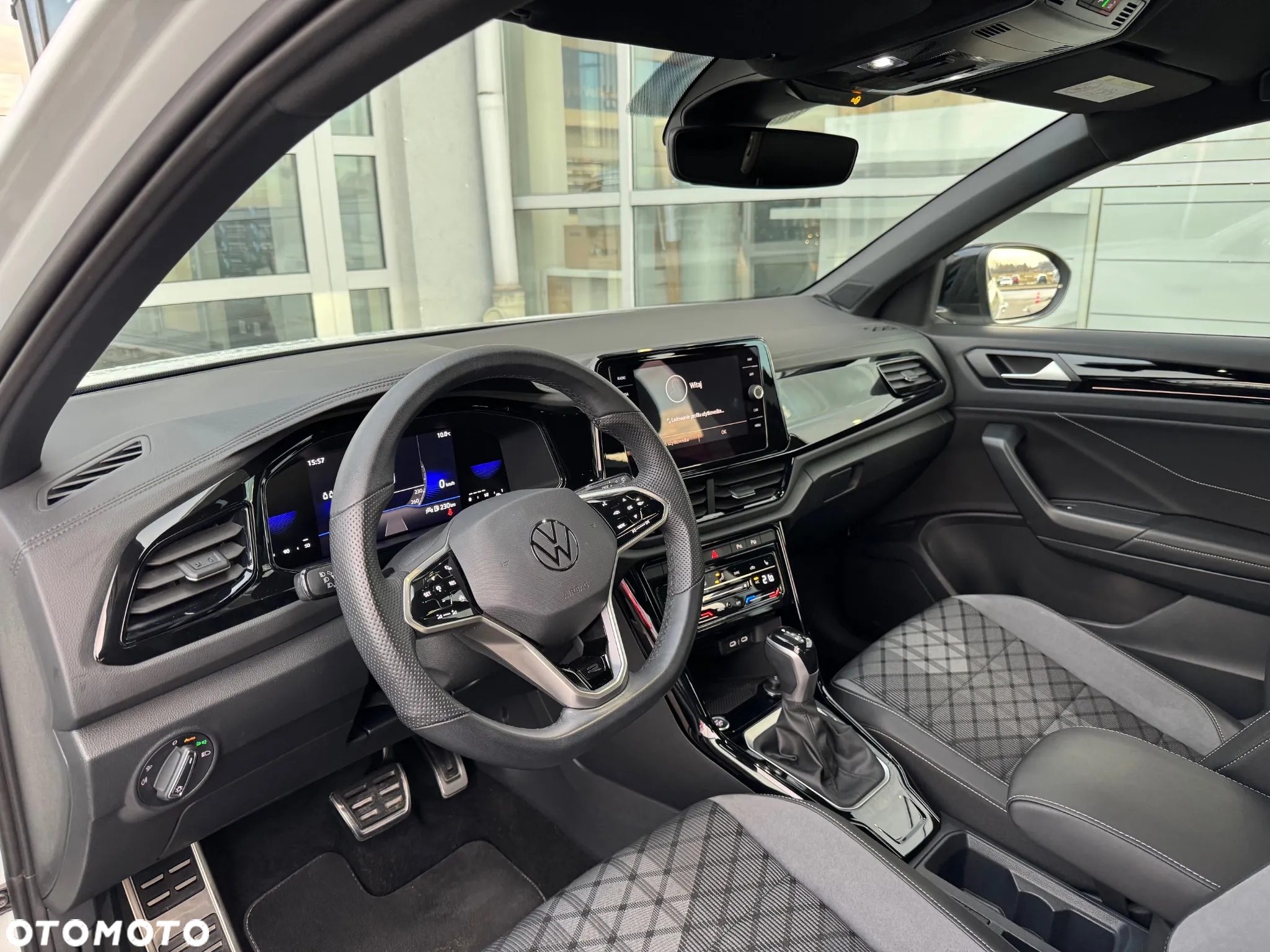 Volkswagen T-Roc 1.5 TSI R-Line DSG - 8