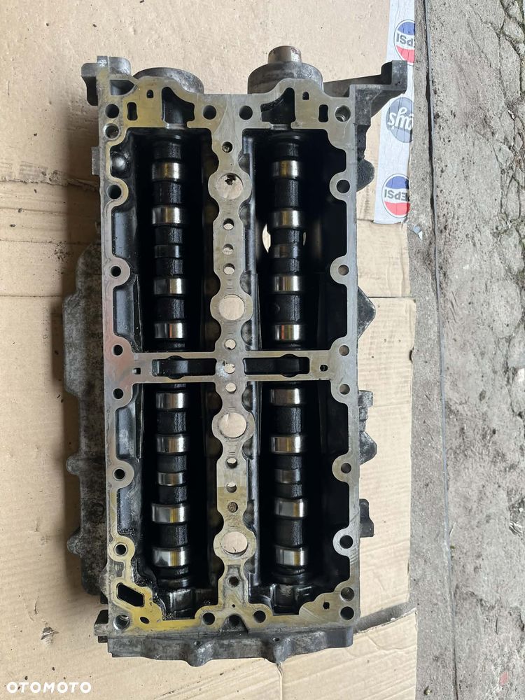 Górny zestaw silnika iveco daily 2.3 HPI - 3