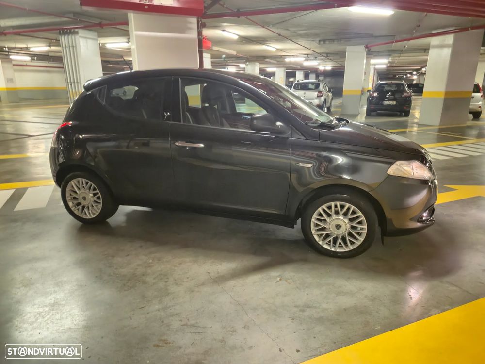 Lancia Ypsilon 1.2 S&S Platinum - 10