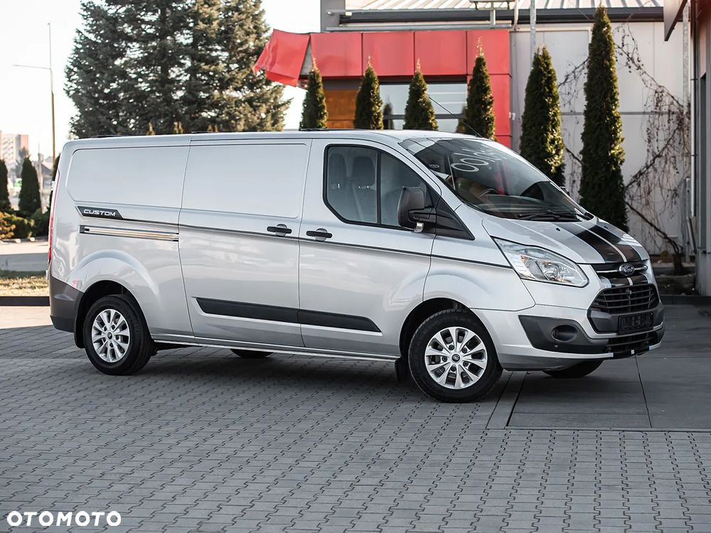 Ford Transit Custom - 8
