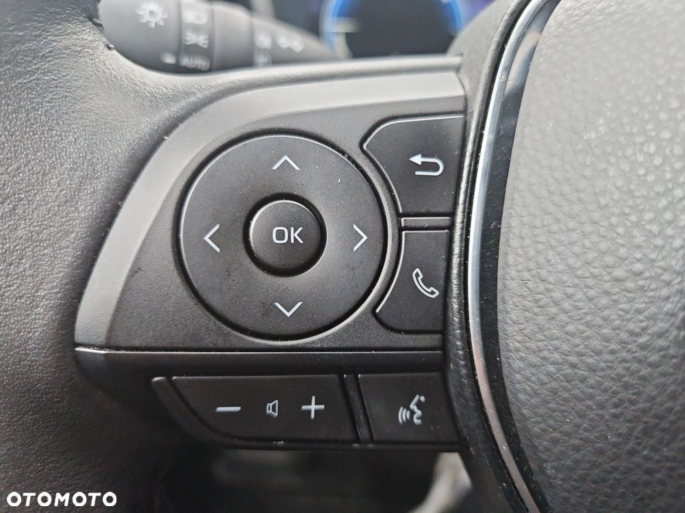 Toyota Corolla 2.0 Hybrid Style - 18