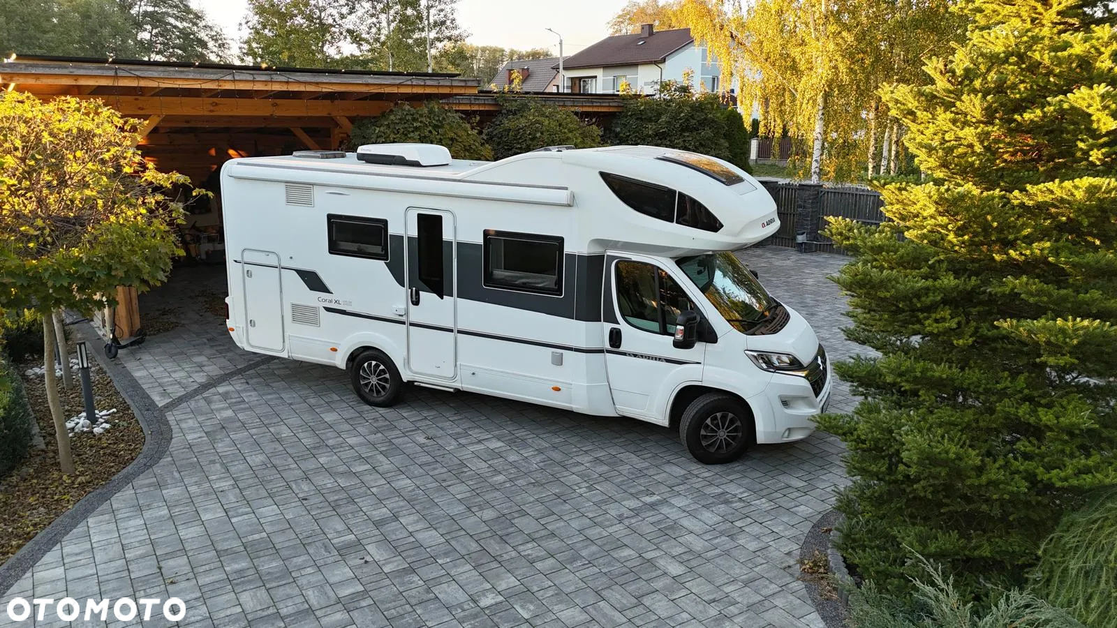Adria CORAL XL Axess 670 DK - 5