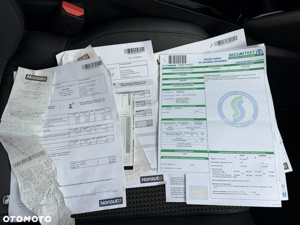 Peugeot 2008 PureTech 130 EAT8 GT - 35