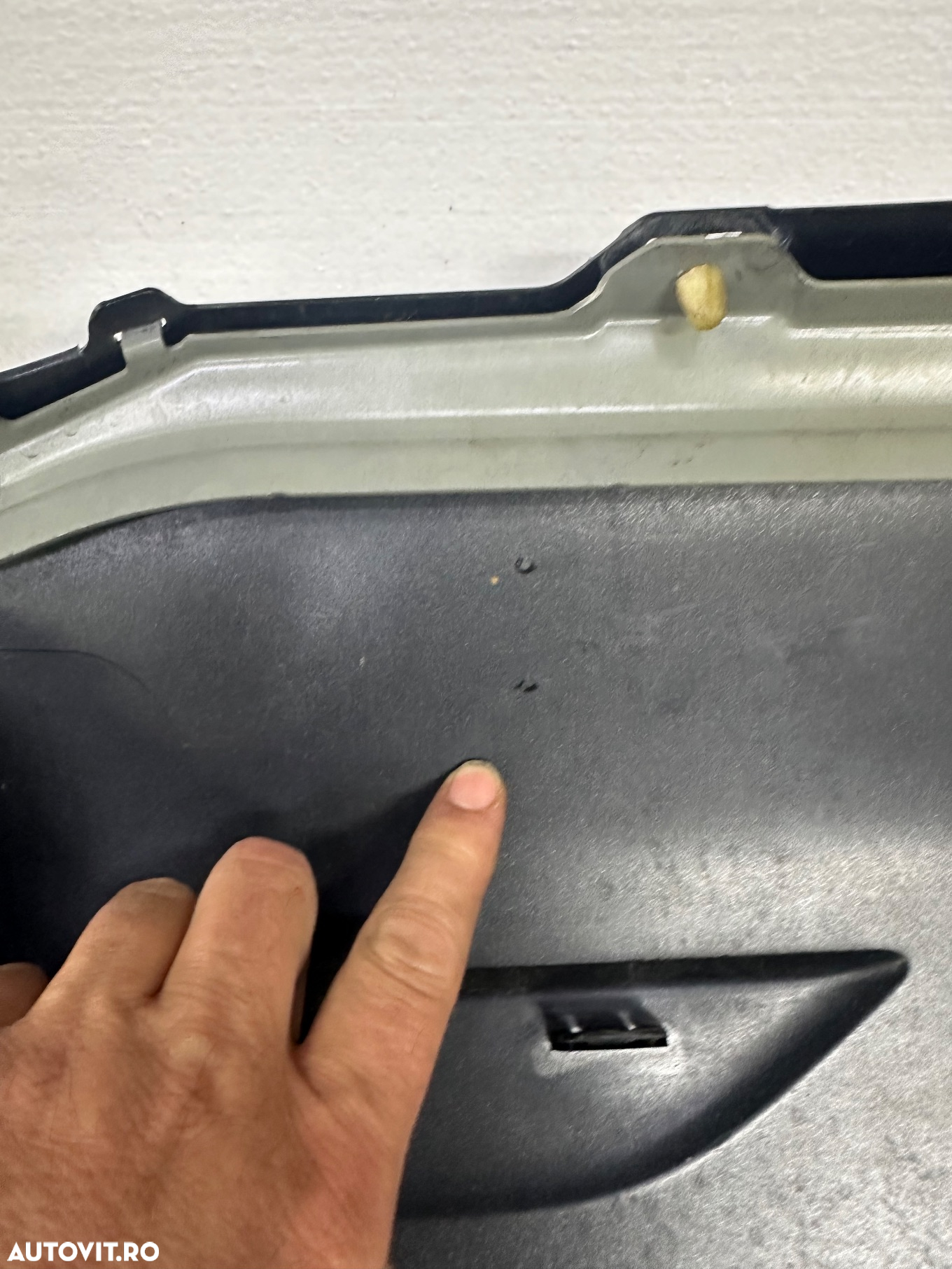 Aripa stanga fata completa RENAULT MEGANE an 2022  cu defect - 6