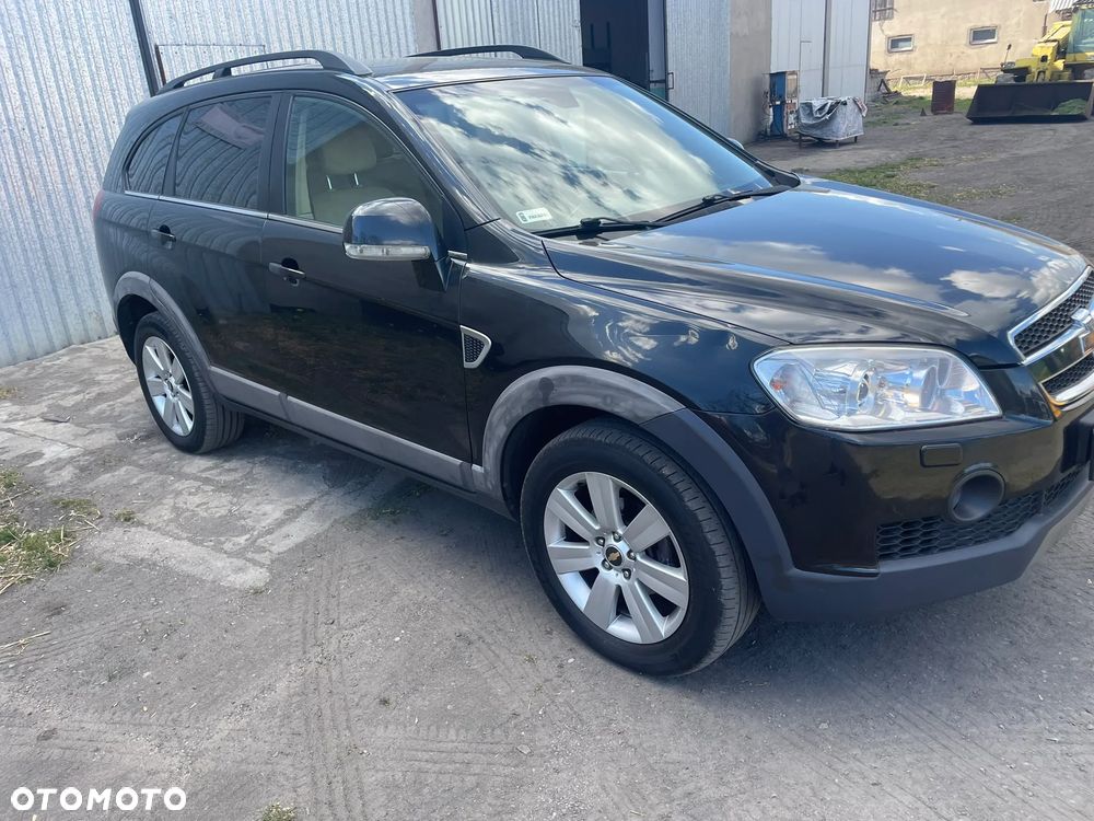 Chevrolet Captiva 2.0 d Base - 3