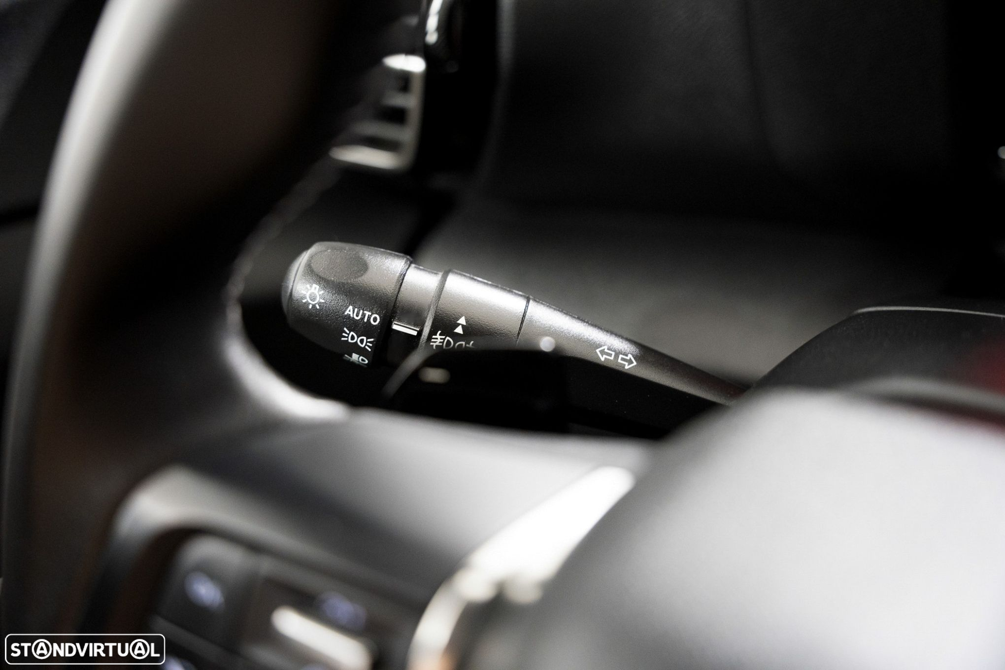 Citroën C4 1.2 PureTech Feel Pack EAT8 - 11