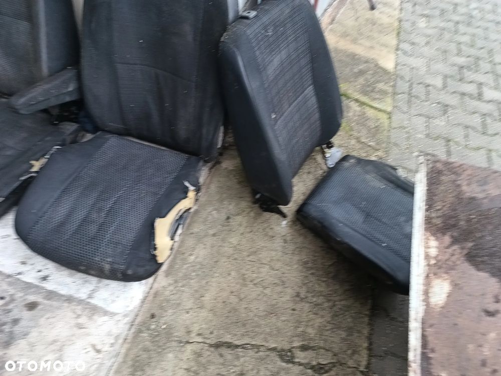 Fotel kierowcy pompowany zwykły podwójny sprinter 906 crafter Mercedes - 23